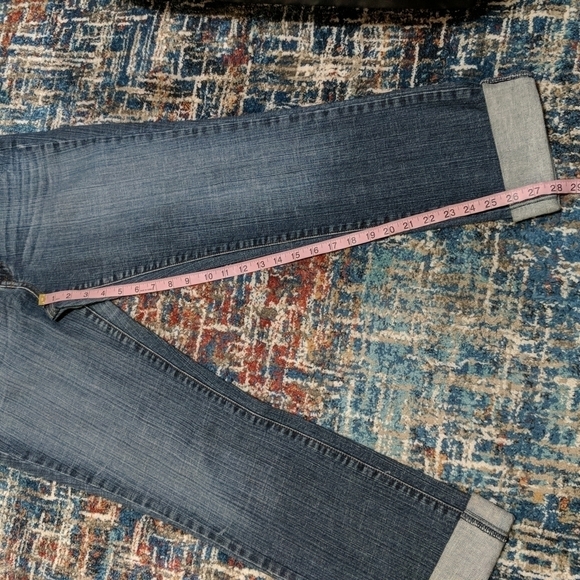 Refuge Junior's Cuffed Straight Leg Jeans Size 11 - Picture 10 of 11